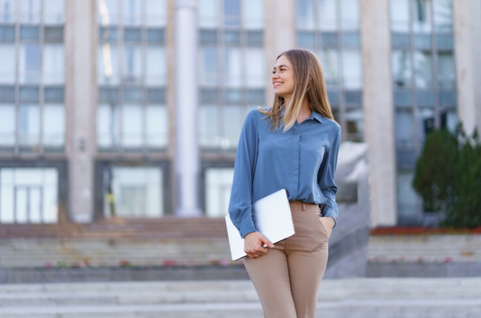 Business Casual Outfits for Women